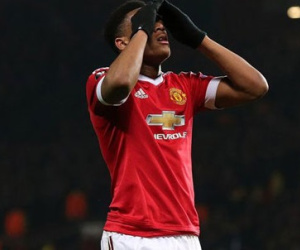 Giải Ngoại hạng sẽ mất Martial, Payet, Kante... nếu Anh rời EU