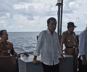 Họp cấp cao trên tàu chiến, Indonesia gửi thông điệp rõ ràng tới Trung Quốc
