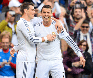 Ronaldo và Bale ký hợp đồng mới với Real sau Euro 2016