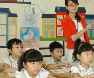 Tránh "ùn tắc" biên chế để đón người giỏi vào giáo dục