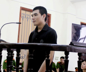Kẻ thảm sát 4 người ở Nghệ An rút đơn, chấp nhận án tử