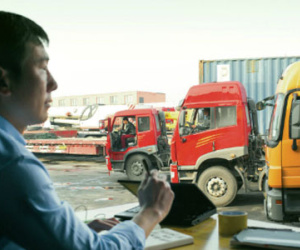 Kinh nghiệm lựa chọn dầu nhớt cho động cơ diesel tải nặng