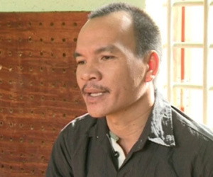 "Nướng" hơn nửa tỷ đồng vào sòng bạc Campuchia rồi hoang báo cướp