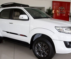 Toyota Fortuner tăng giá cao nhất 95 triệu đồng từ 1/7
