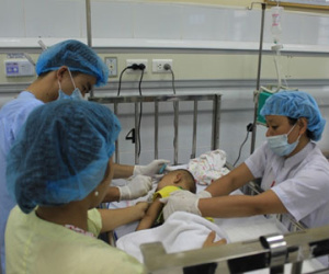 Bệnh viêm não nguy hiểm "tấn công" người dân Hà Nội