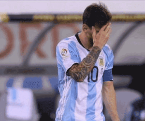 Bức tâm thư lay động tâm can xin Messi ở lại ĐT Argentina