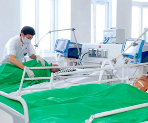 Choáng váng, hôn mê vì ra vào phòng điều hòa không đúng cách