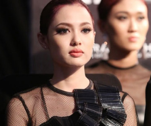 Cô gái thấp kỷ lục VN's Next Top Model được chọn vào nhà chung