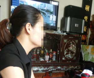Con gái lên Facebook kêu cứu để mẹ thoát khỏi cuộc sống “địa ngục”