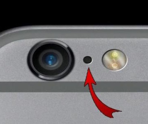 Giải mã bí ẩn lỗ đen giữa camera và đèn flash của iPhone