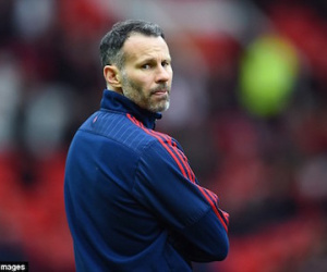 Ryan Giggs sang Pháp làm BLV bóng đá
