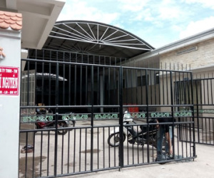 Rò rỉ khí amoniac, nhiều người tháo chạy