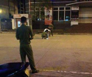 4 tiếng súng nổ trong cuộc "giao chiến", một người bị thương