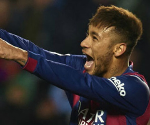 PSG, Man Utd vỡ mộng cuỗm Neymar khỏi Barca
