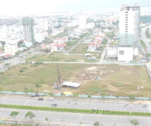 Ba đại gia bí ẩn dẫn đầu cơn sốt toàn Đà Nẵng