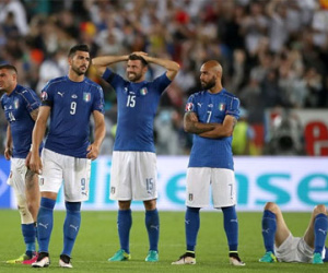 Đừng khóc cho Italy