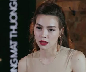 Hà Hồ bực tức, bật khóc khi thua Phạm Hương