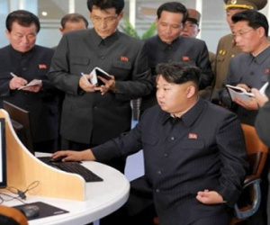 "Làm việc tại Facebook như sống ở Triều Tiên"