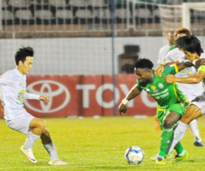Vòng 14 V-League 2016: Quá khó cho nhóm cuối
