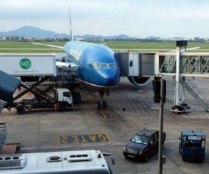 Cục Hàng không VN yêu cầu làm rõ trách nhiệm vụ hỏng cửa siêu máy bay Boeing