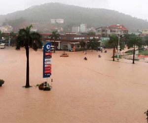 Quảng Ninh: Nhiều nơi chìm trong biển nước sau cơn mưa kéo dài