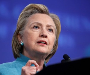 FBI công bố kết quả điều tra Hillary Clinton, Donald Trump nổi đoá