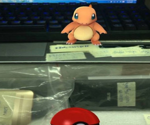 Hàng trăm nghìn game thủ vượt rào với cơn sốt Pokemon Go
