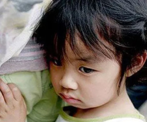 Đây là câu nói của bố mẹ khiến tâm lý con cái tổn thương nặng nề