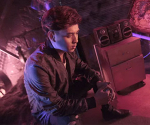 Hồ Quang Hiếu giết người yêu vì "lậm" chất kích thích trong MV mới