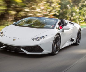 Lamborghini lập kỷ lục bán hơn 2.000 siêu xe nửa đầu 2016