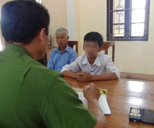 Nam sinh 13 tuổi phá két sắt nhà hàng xóm trộm 3 cây vàng