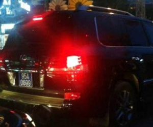 Đại tá cấp biển xanh xe Lexus nhận kỷ luật khiển trách?