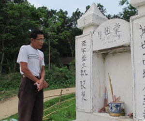 Lạ lùng dòng họ hễ ăn thịt chó là rụng răng, nôn mửa, hóa điên