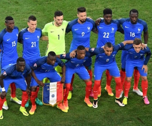 Pháp bị lộ đội hình ra sân chính thức ở chung kết Euro 2016
