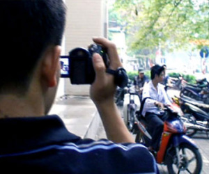Từ 1/8 truy xe vi phạm giao thông từ clip lên án của người dân