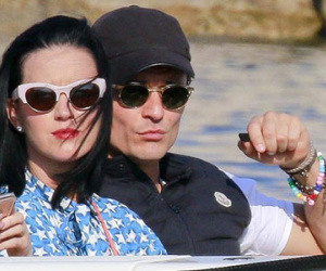 Katy Perry và Orlando ngày càng mặn nồng