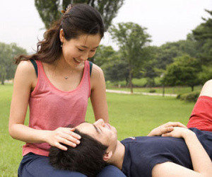 Đàn ông thua nhau ở tấm vợ!