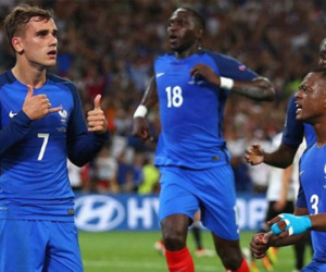 Griezmann giành giải cầu thủ hay nhất Euro 2016