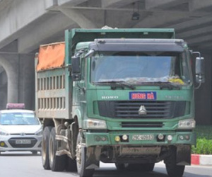 Xe “hổ vồ” hoành hành trong khung giờ cấm ở Hà Nội