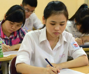 Đã có điểm 10 môn Toán, điểm "liệt" môn Lịch sử