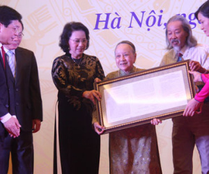 Gia đình cố nhạc sĩ Văn Cao hiến tặng bài "Tiến quân ca"