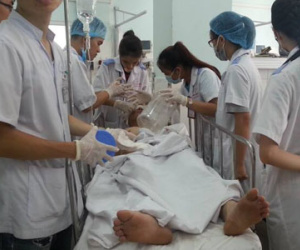 Hải Phòng: Nổ hầm tàu, 6 công nhân bị bỏng nghiêm trọng vùng mặt