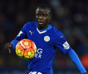 Ranieri giục Kante chốt tương lai trước lời mời từ Chelsea và Trung Quốc