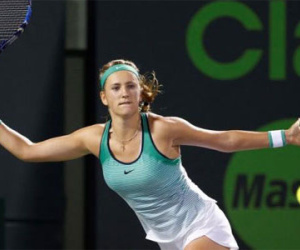 Cựu số một thế giới Victoria Azarenka sắp sinh con