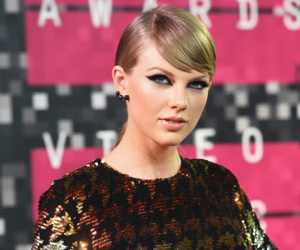 Taylor Swift phải ra tòa đối chất với kẻ đã quấy rối