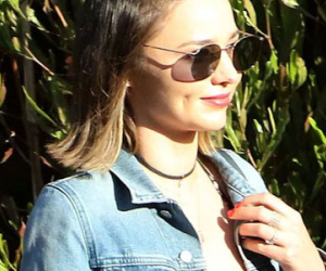 Lộ nhẫn lấp lánh, Miranda Kerr bị nghi đã đính hôn với tỷ phú trẻ