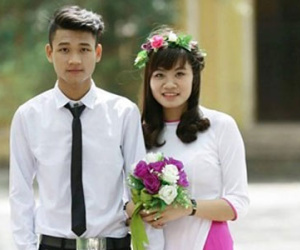 Thủ khoa bán quần áo lấy tiền đi học