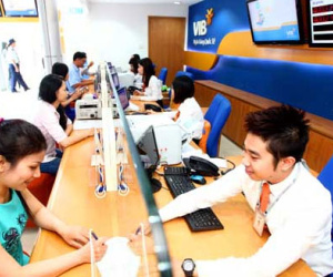 VIB lãi hơn 300 tỷ trong 6 tháng