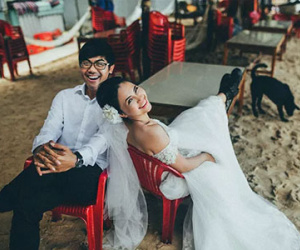 Cặp 9x nên duyên sau tin nhắn "Ê, hai đứa mình quen nhau nha"