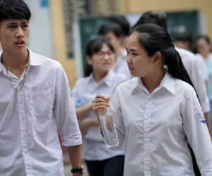 "Học phí đại học tăng vẫn rẻ hơn học mầm non"